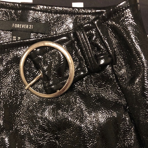 Forever 21 shiny black vinyl wrap mini skirt - Picture 8 of 11